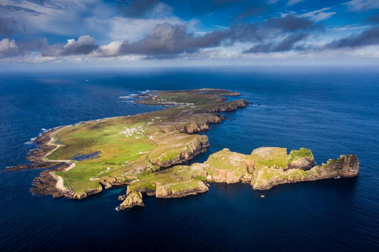 Ostan Oilean Thorai Tory Island Hotel West Town  Exteriör bild